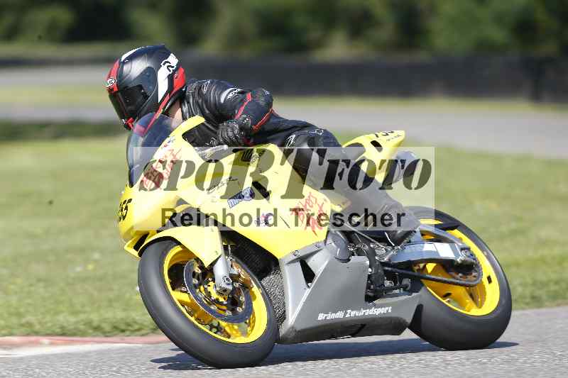 /44 09.08.2025 Plüss Moto Sport ADR/Freies Fahren/255